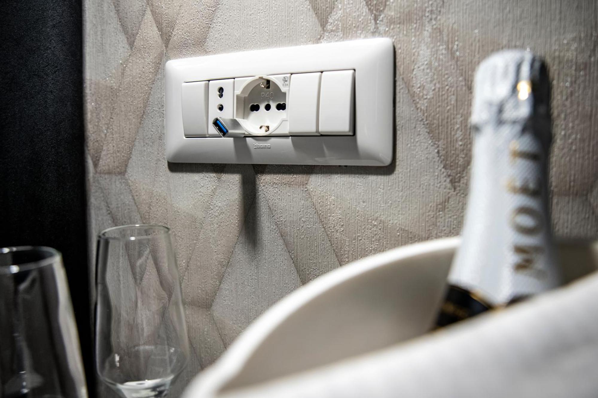 Luna Luxury Bed And Breakfast Νάπολη Εξωτερικό φωτογραφία
